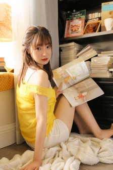举起手来